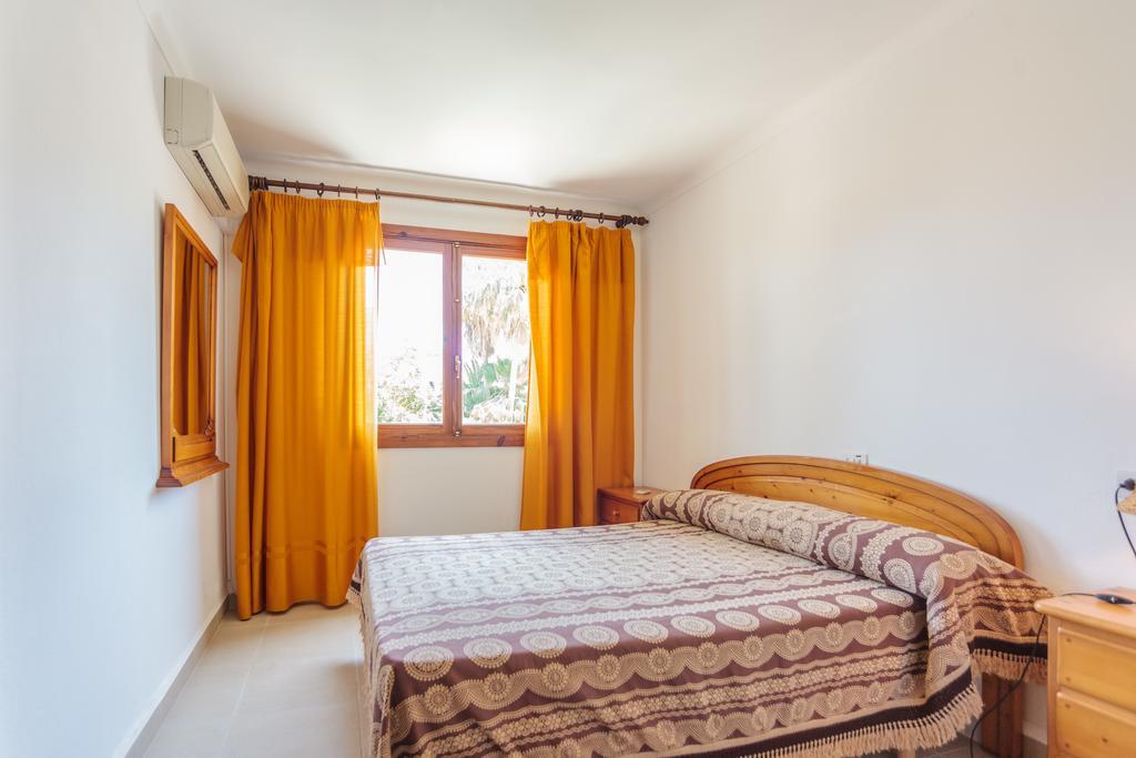 Apartamentos Obrador Colonia de Sant Jordi Стая снимка