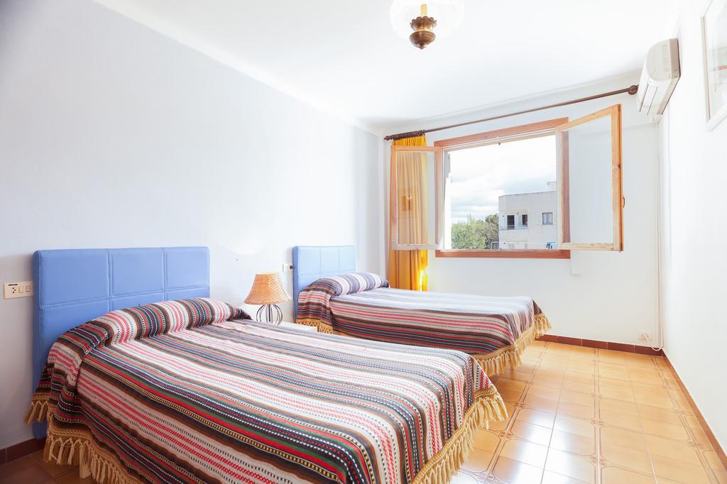 Apartamentos Obrador Colonia de Sant Jordi Стая снимка